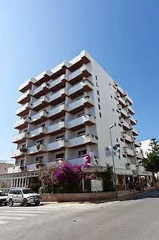 Apartamentos El Moro سان أنطونيو 0*,  إسبانيا